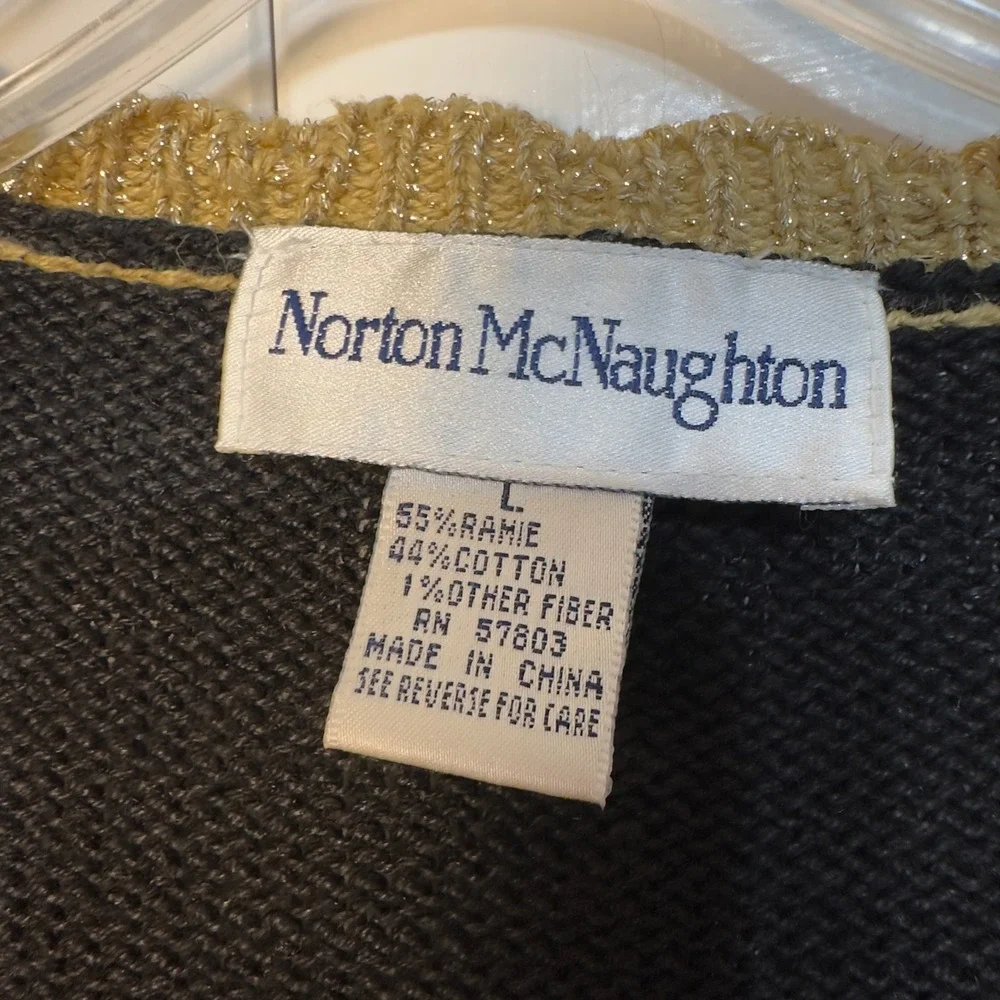 Norton McNaughton Vintage Christmas Holiday Vest Gold Trim Black Festive Party L